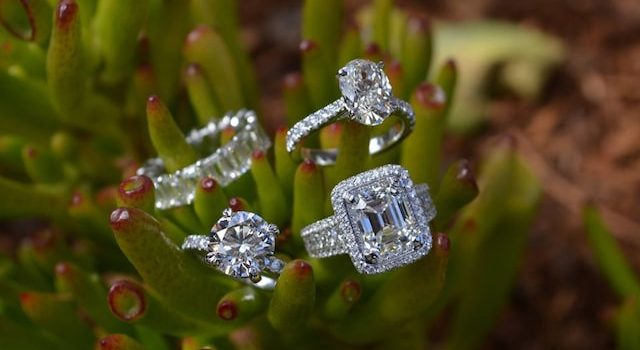 Selling Lab Grown Diamonds Online? Keep These Things in Mind